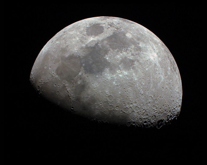 8-Day Moon